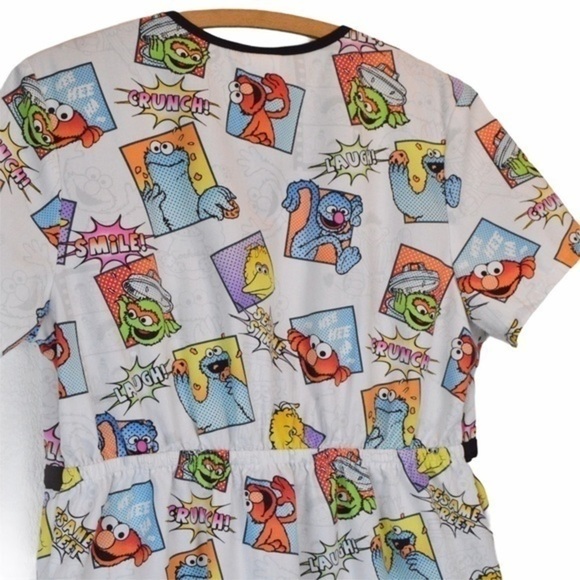 Sesame Street Mock Wrap Scrub Top, Medium - Picture 2 of 11